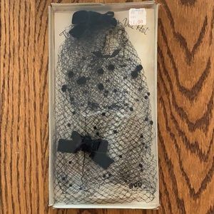 Vintage Glamour Veil Hat